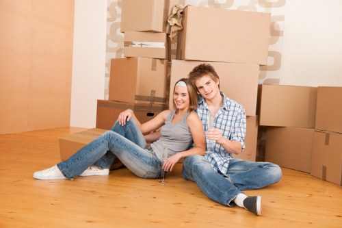 Queens Park moving truck loading and transport service details
