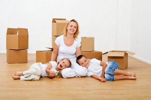 Queens Park removals service for residential and business customers